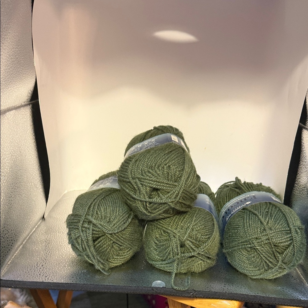 Encore Green Yarn​